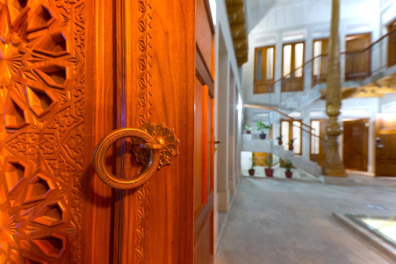 Hotel Shohrud Buchara Exteriör bild